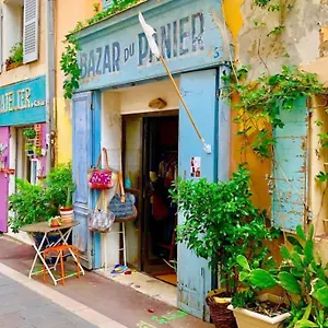 superbe-appartement-cosy-2-min-mtro-joliette.fr-provencehotel.com/